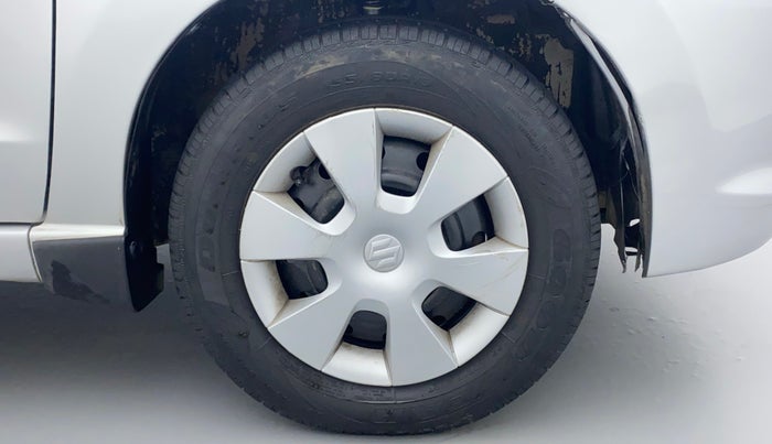 2010 Maruti A Star VXI, Petrol, Manual, 92,665 km, Right Front Wheel