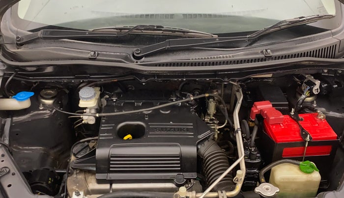 2017 Maruti Wagon R 1.0 VXI, Petrol, Manual, 52,023 km, Engine View