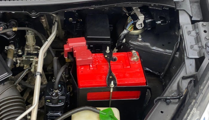 2017 Maruti Wagon R 1.0 VXI, Petrol, Manual, 52,023 km, Engine View - Left