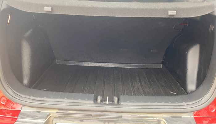 2021 KIA SONET HTX 1.0 IMT, Petrol, Manual, 16,868 km, Boot Inside