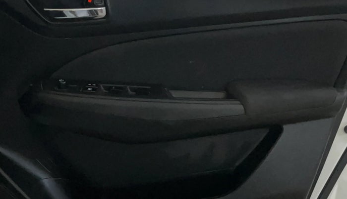 2023 Maruti Swift VXI, Petrol, Manual, 36,073 km, Driver Side Door Panels Control