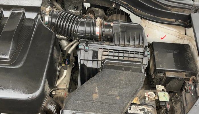 2023 Mahindra XUV700 AX 5 P AT 5 STR, Petrol, Automatic, 14,466 km, Engine View - Left