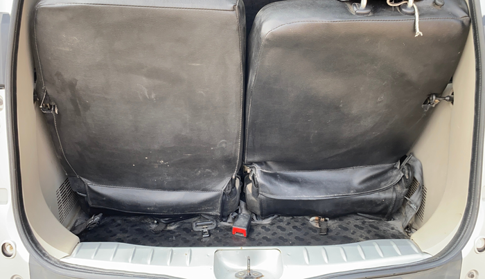 2020 Renault TRIBER RXZ AMT, Petrol, Automatic, 71,033 km, Boot Inside