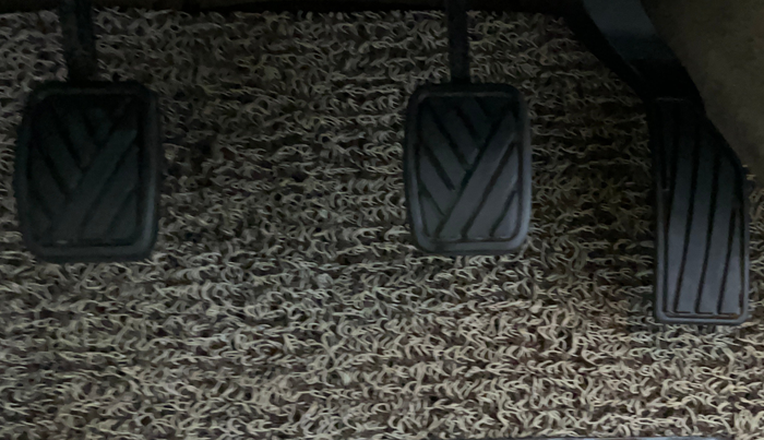 2018 Maruti Ciaz ALPHA 1.5 SHVS PETROL, Petrol, Manual, 68,462 km, Pedals