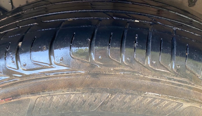 2021 Tata NEXON XZA PLUS (O) PETROL, Petrol, Automatic, 48,683 km, Right Rear Tyre Tread