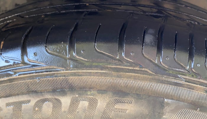 2021 Tata NEXON XZA PLUS (O) PETROL, Petrol, Automatic, 48,683 km, Right Front Tyre Tread