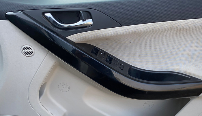 2021 Tata NEXON XZA PLUS (O) PETROL, Petrol, Automatic, 48,683 km, Driver Side Door Panels Control