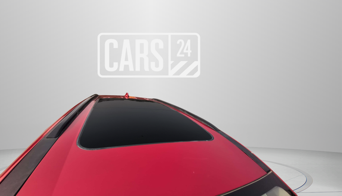 2022 Mahindra XUV700 AX 5 P AT 5 STR, Petrol, Automatic, 45,020 km, Roof