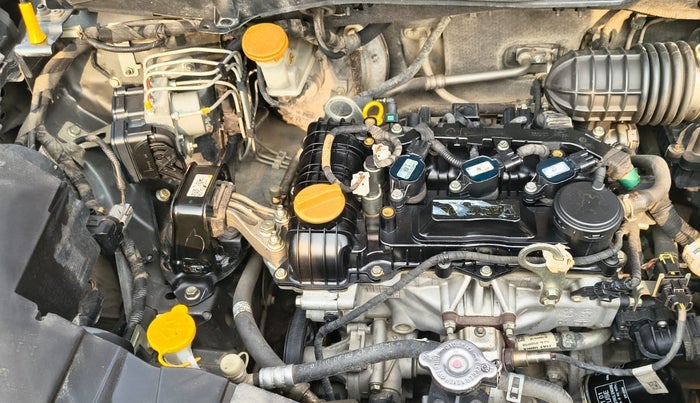 2022 Tata ALTROZ XT PETROL, Petrol, Manual, 1,01,013 km, Engine View - Right