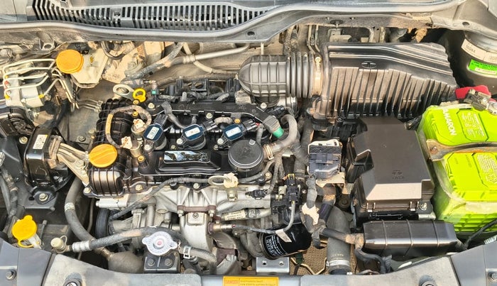 2022 Tata ALTROZ XT PETROL, Petrol, Manual, 1,01,013 km, Engine View