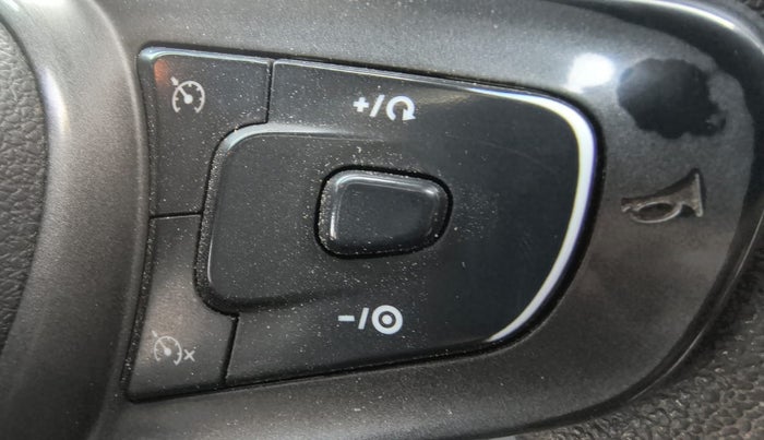 2022 Tata ALTROZ XT PETROL, Petrol, Manual, 1,01,013 km, Adaptive Cruise Control