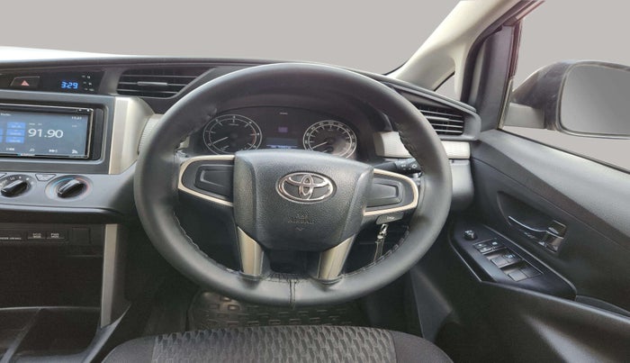2017 Toyota Innova Crysta 2.8 GX AT 7 STR, Diesel, Automatic, 52,868 km, Steering Wheel Close Up