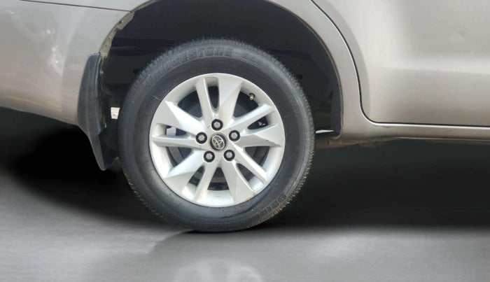 2017 Toyota Innova Crysta 2.8 GX AT 7 STR, Diesel, Automatic, 52,868 km, Right Rear Wheel