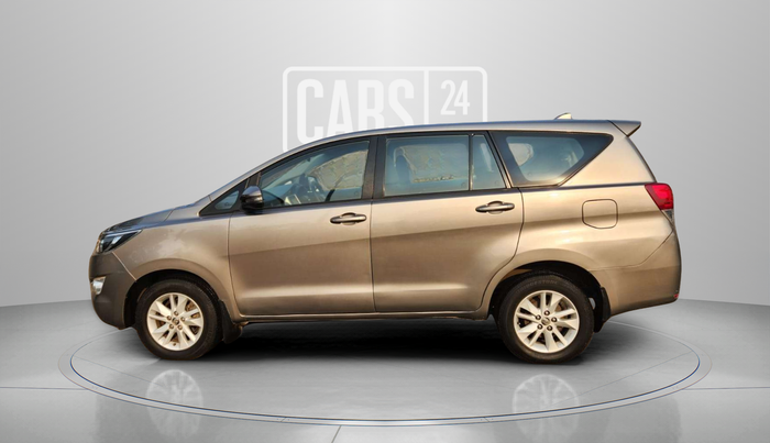 2017 Toyota Innova Crysta 2.8 GX AT 7 STR, Diesel, Automatic, 52,868 km, Left Side