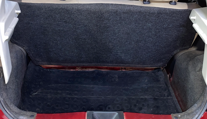 2018 Nissan Micra Active XV, Petrol, Manual, 63,439 km, Boot Inside