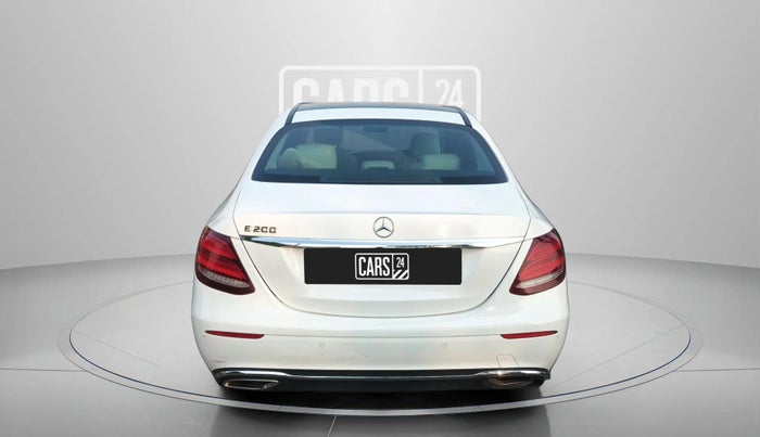 2017 Mercedes Benz E Class E 200 Avantgarde, Petrol, Automatic, 34,925 km, Back/Rear