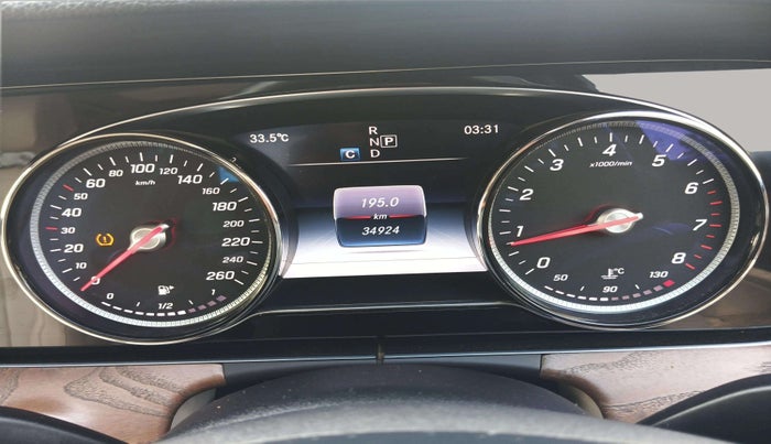 2017 Mercedes Benz E Class E 200 Avantgarde, Petrol, Automatic, 34,925 km, Odometer Image