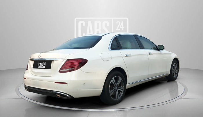 2017 Mercedes Benz E Class E 200 Avantgarde, Petrol, Automatic, 34,925 km, Right Back Diagonal
