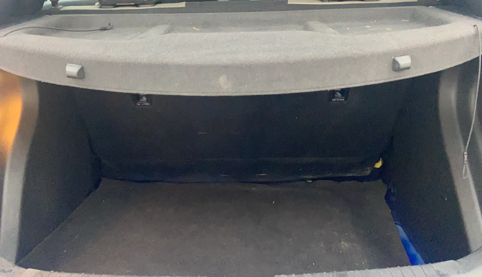 2018 Hyundai Elite i20 ASTA 1.2 (O), Petrol, Manual, 64,843 km, Boot Inside