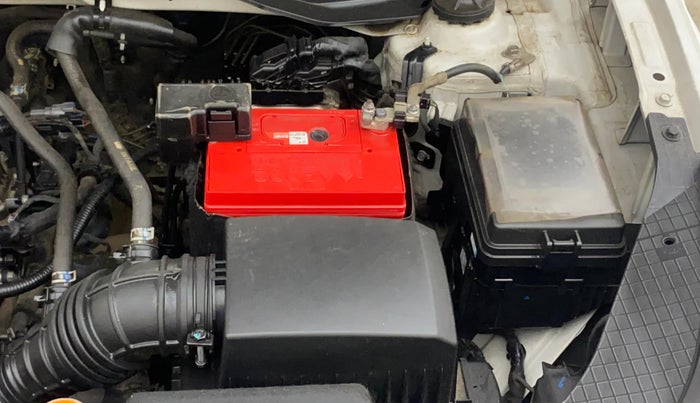 2021 Hyundai VENUE S 1.2, Petrol, Manual, 75,879 km, Engine View - Left