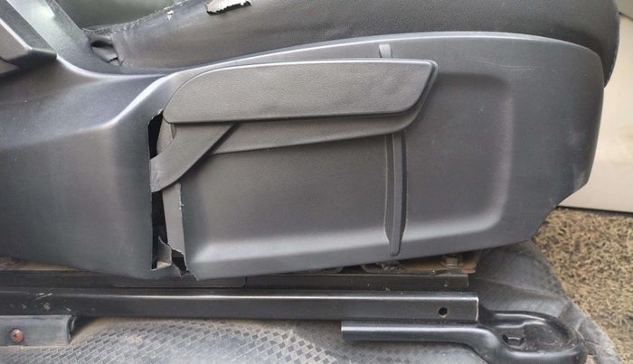 2022 Tata Safari XT PLUS, Diesel, Manual, 87,670 km, Driver Side Adjustment Panel