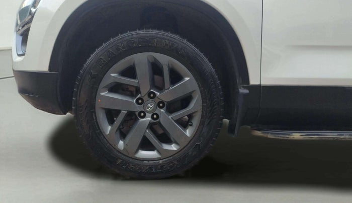 2022 Tata Safari XT PLUS, Diesel, Manual, 87,670 km, Left Front Wheel