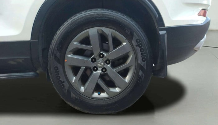 2022 Tata Safari XT PLUS, Diesel, Manual, 87,670 km, Left Rear Wheel