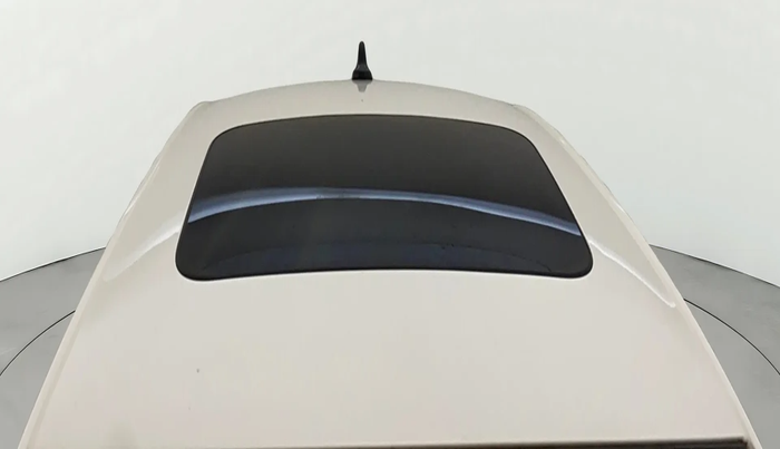 2022 Skoda SLAVIA STYLE 1.0L TSI MT, Petrol, Manual, 27,130 km, Moonroof/ Sunroof