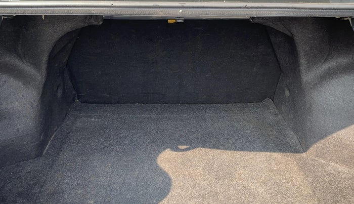 2019 Maruti Ciaz ALPHA 1.5 SHVS PETROL, Petrol, Manual, 96,651 km, Boot Inside