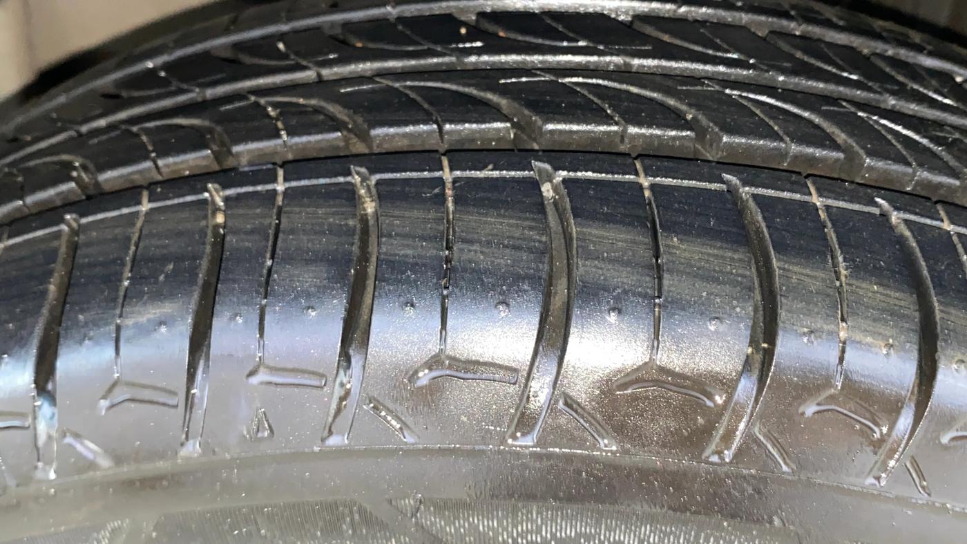 2018 Toyota YARIS G MT, Petrol, Manual, 51,375 km, Left Front Tyre Tread
