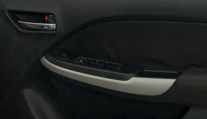 2016 Maruti Baleno ZETA PETROL 1.2, Petrol, Manual, 61,523 km, Driver Side Door Panels Control