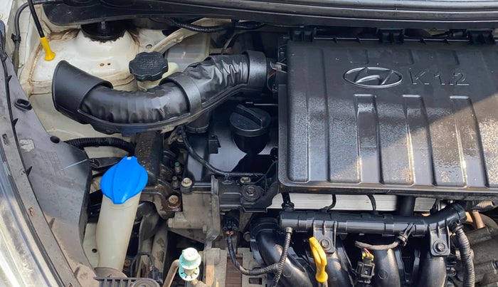 2016 Hyundai Xcent S 1.2, Petrol, Manual, 88,125 km, Engine View - Right