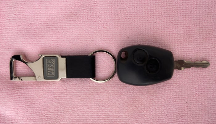 2016 Nissan Terrano XL PLUS 85 PS DEISEL, Diesel, Manual, Key Close Up