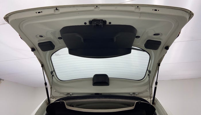 2016 Nissan Terrano XL PLUS 85 PS DEISEL, Diesel, Manual, Boot Door Open