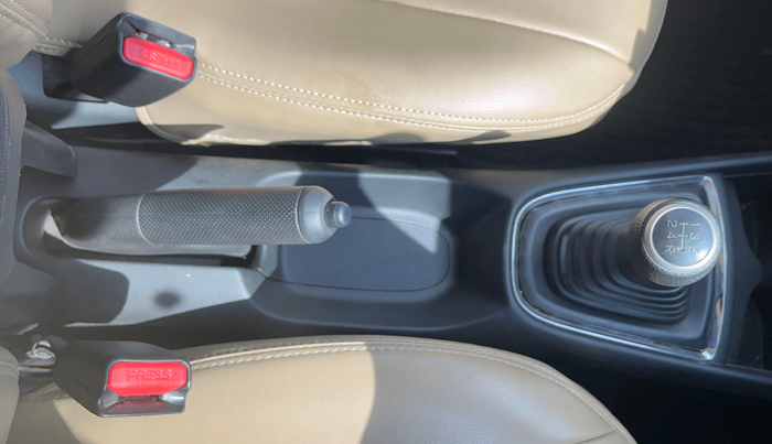 2019 Honda Amaze 1.2L I-VTEC S, Petrol, Manual, 47,492 km, Gear Lever