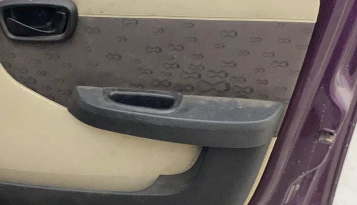 2016 Tata Nano TWIST XTA, Petrol, Automatic, 35,533 km, Driver Side Door Panels Control