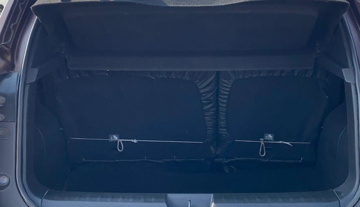 2021 Nissan MAGNITE XV MT, Petrol, Manual, 40,552 km, Boot Inside