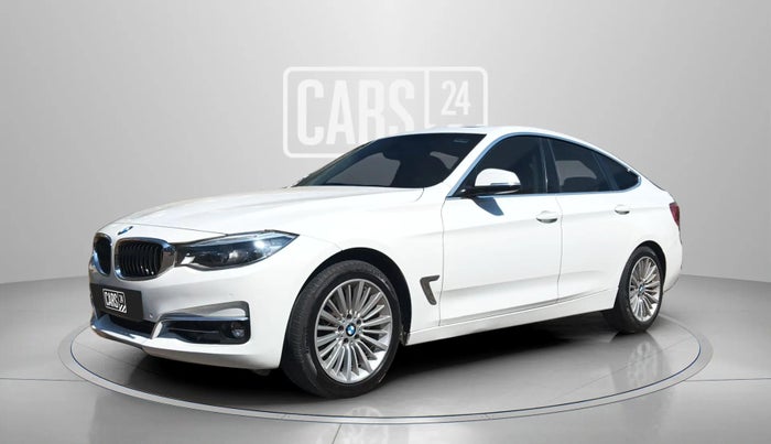 2018 BMW 3 Series  GT 320d Luxury Line, Diesel, Automatic, 62,533 km, Left Front Diagonal