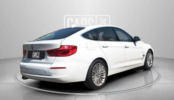 2018 BMW 3 Series  GT 320d Luxury Line, Diesel, Automatic, 62,533 km, Right Back Diagonal