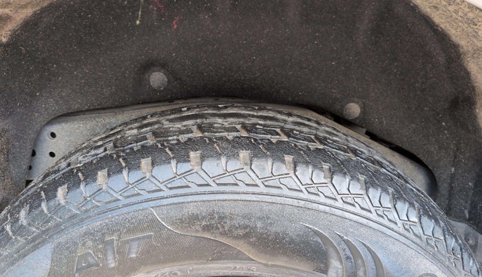 2019 Ford Endeavour TITANIUM PLUS 2.2 4X2 AT SUNROOF, Diesel, Automatic, 38,550 km, Right Rear Tyre Tread