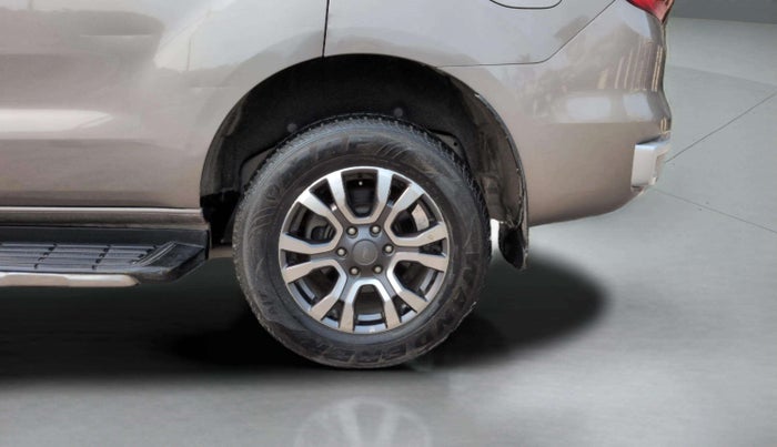 2019 Ford Endeavour TITANIUM PLUS 2.2 4X2 AT SUNROOF, Diesel, Automatic, 38,550 km, Left Rear Wheel