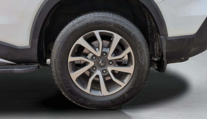 2023 Mahindra SCORPIO-N Z8 L DIESEL AT 2WD 7 STR, Diesel, Automatic, 43,965 km, Left Rear Wheel