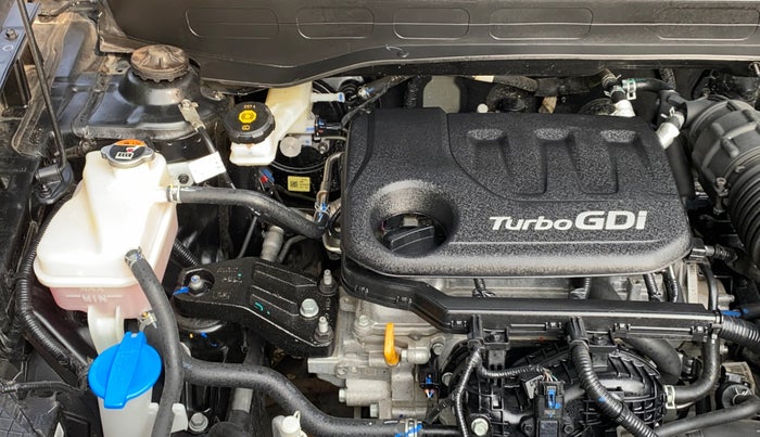 2024 Hyundai VENUE SX (O) 1.0 TURBO DCT DUAL TONE, Petrol, Automatic, 16,890 km, Engine View - Right