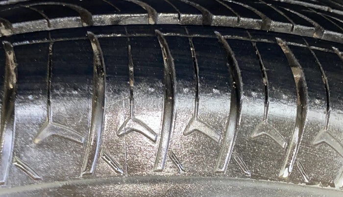 2018 Hyundai Xcent E+, Petrol, Manual, 41,224 km, Left Rear Tyre Tread