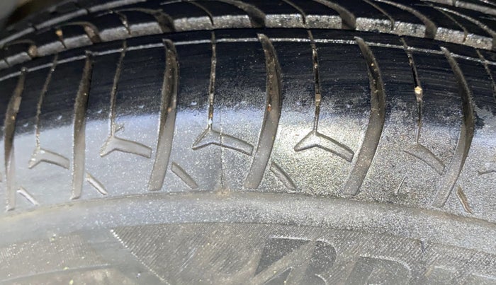 2018 Hyundai Xcent E+, Petrol, Manual, 41,224 km, Right Rear Tyre Tread