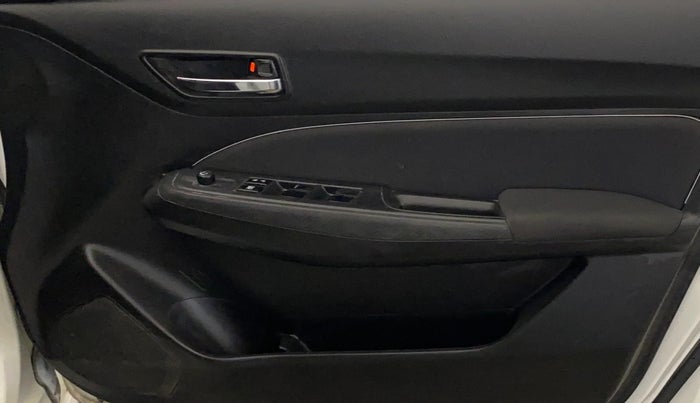 2023 Maruti Swift VXI, Petrol, Manual, 43,742 km, Driver Side Door Panels Control