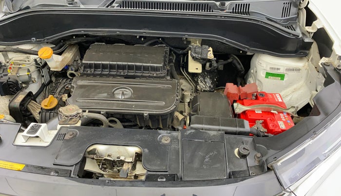 2022 Tata PUNCH CREATIVE  MT, Petrol, Manual, 13,236 km, Engine View - Left