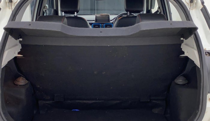 2022 Tata PUNCH CREATIVE  MT, Petrol, Manual, 13,236 km, Boot Inside