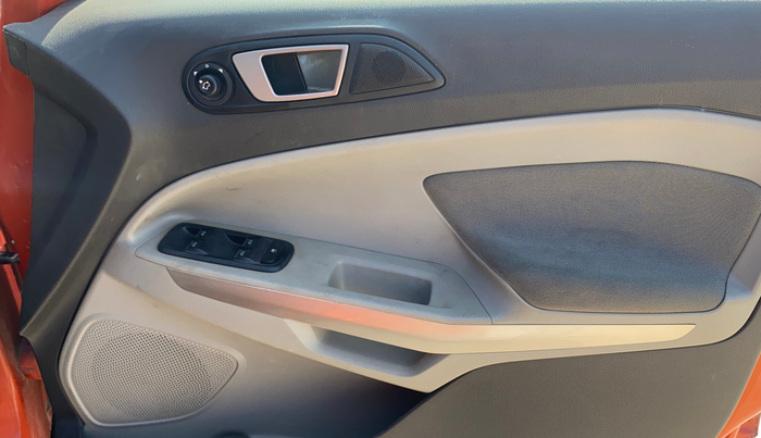 2013 Ford Ecosport TITANIUM 1.0L ECOBOOST, Petrol, Manual, 54,790 km, Driver Side Door Panels Control