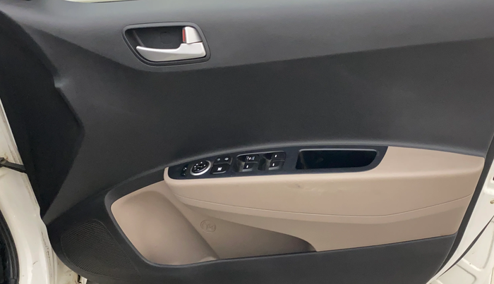 2015 Hyundai Xcent S 1.2, Petrol, Manual, 54,543 km, Driver Side Door Panels Control